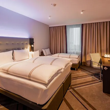 Hotel Premier Stadtgraben 3*