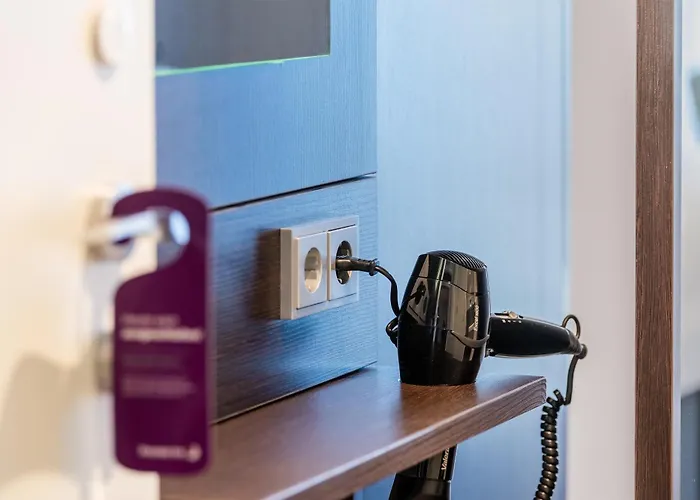 Hotel Premier Stadtgraben 3*